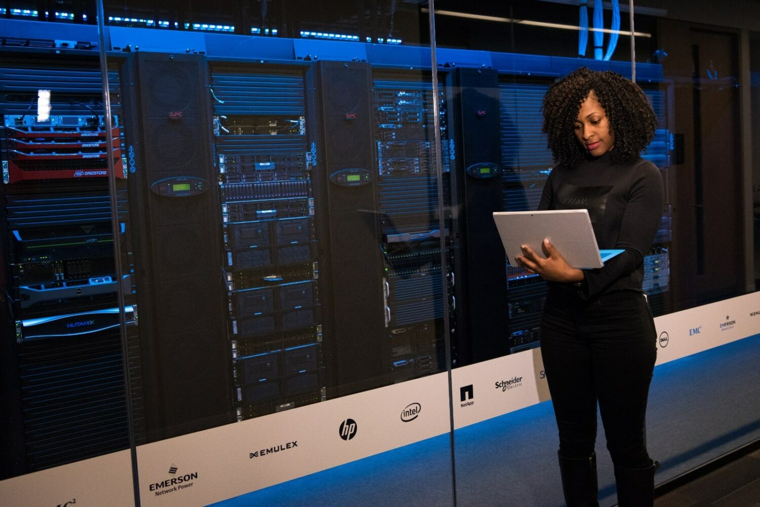 Salle serveur d'une intelligence artificielle